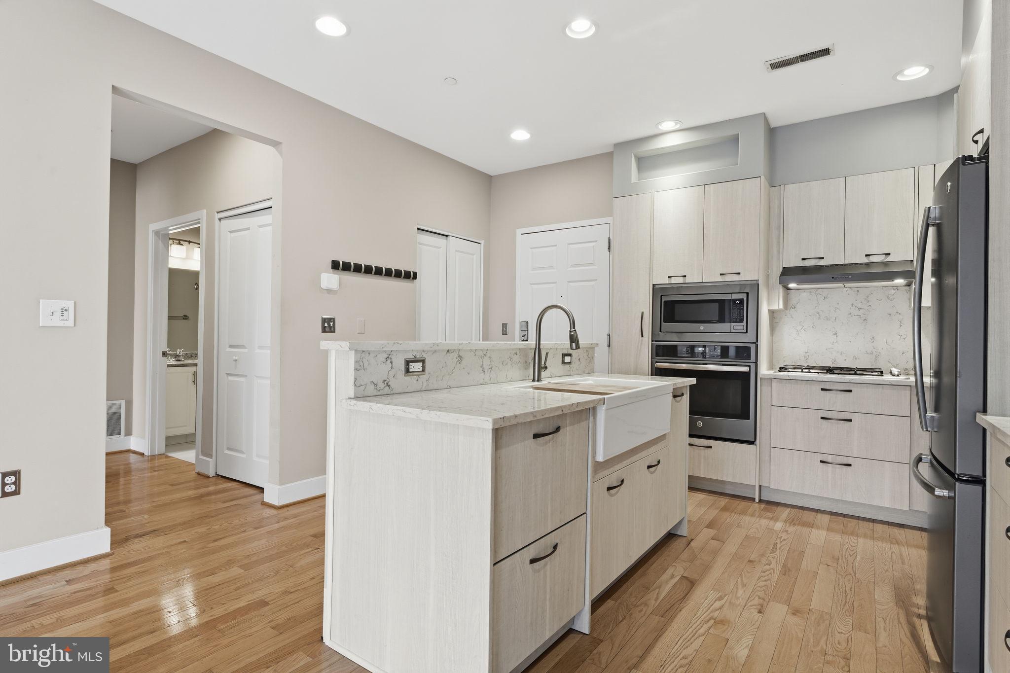 BELLA VISTA - Residential