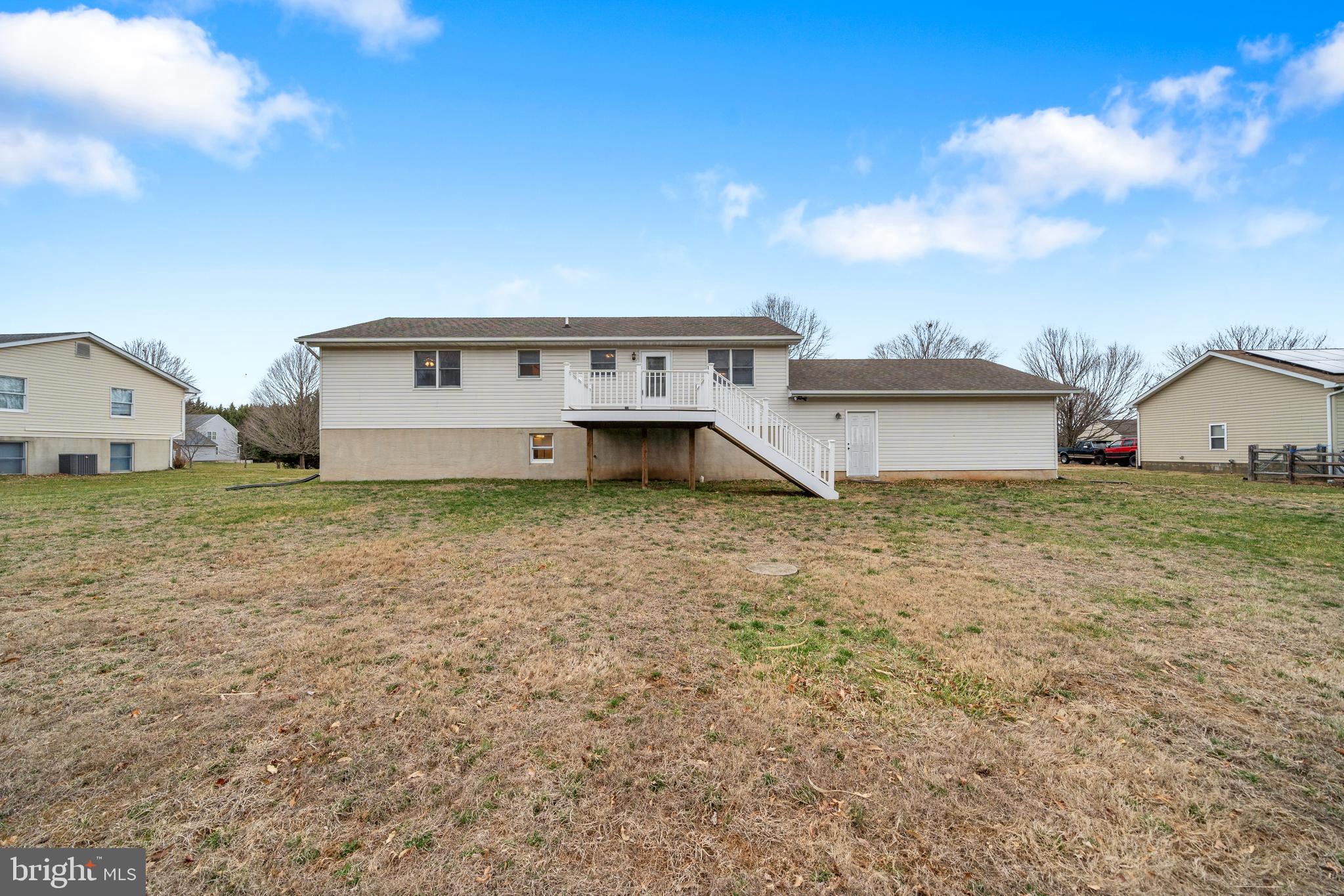 MONTGOMERYS INDEPENDENCE - Residential