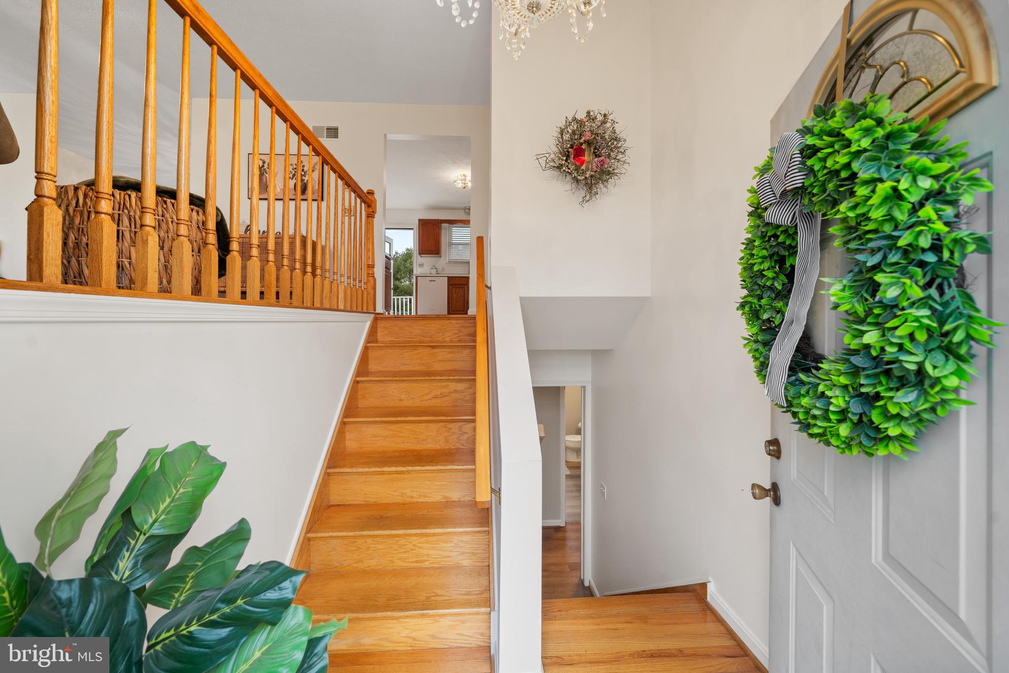 MONTGOMERYS INDEPENDENCE - Residential