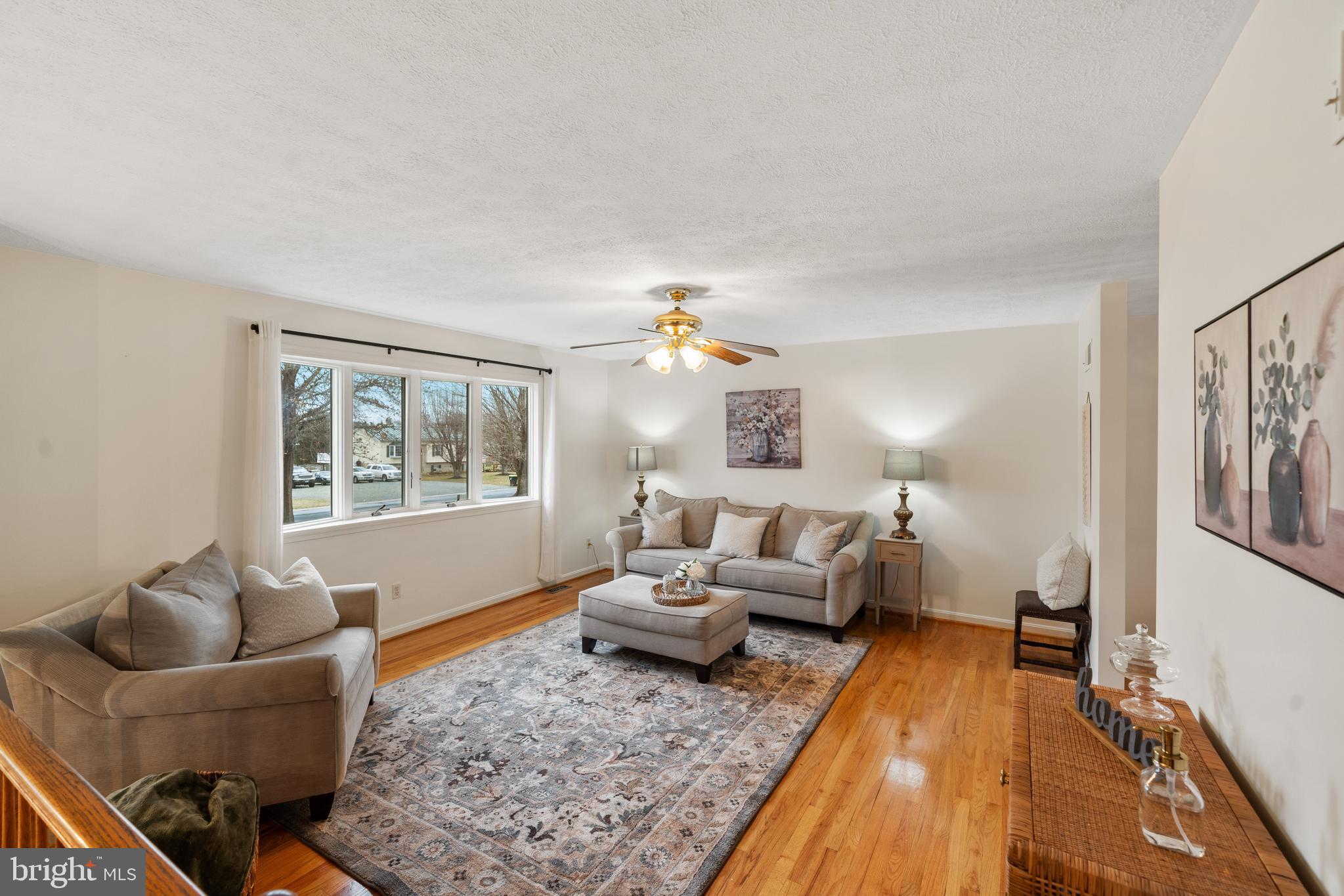 MONTGOMERYS INDEPENDENCE - Residential