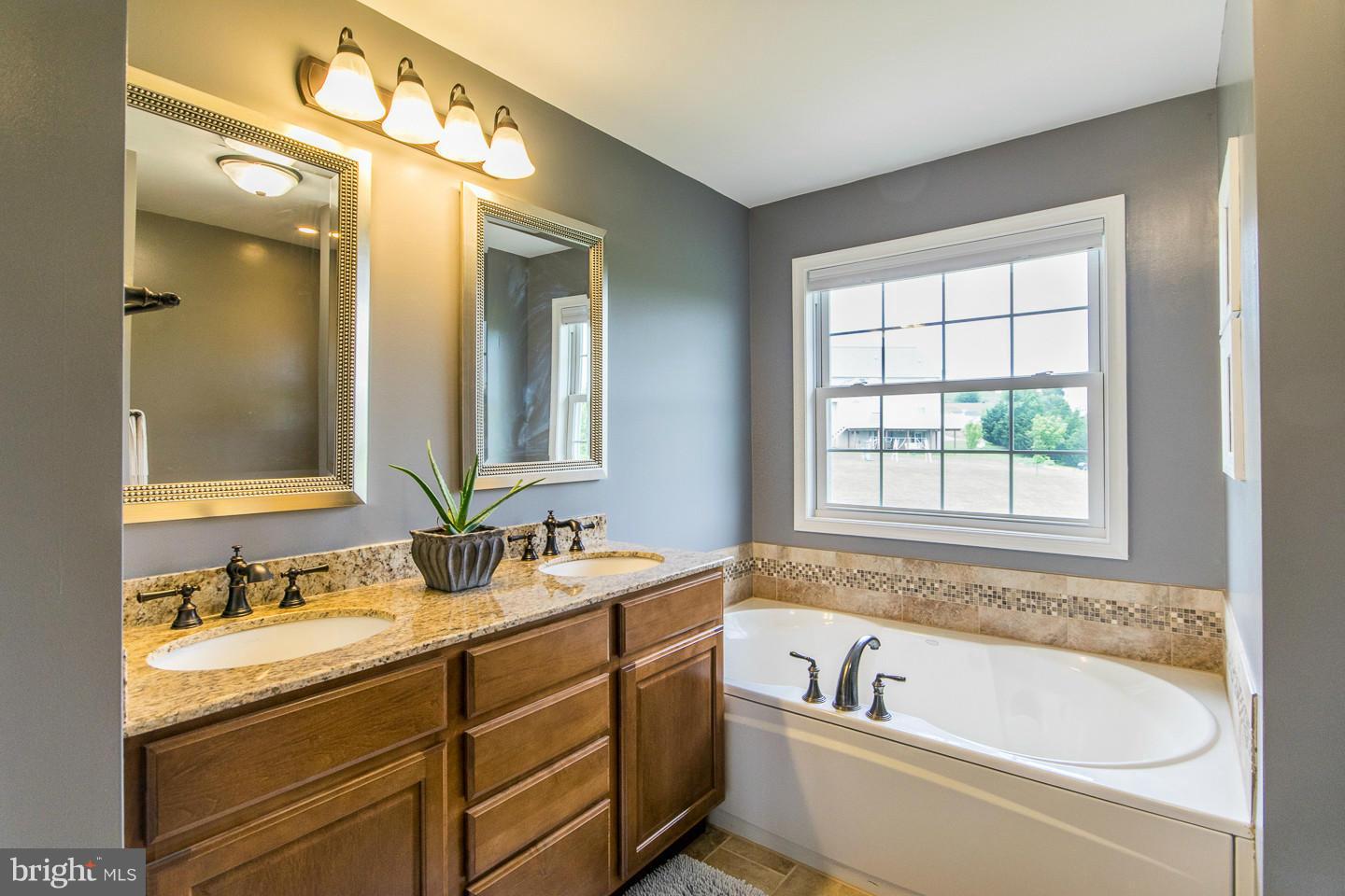 FEDERAL HILL - Residential