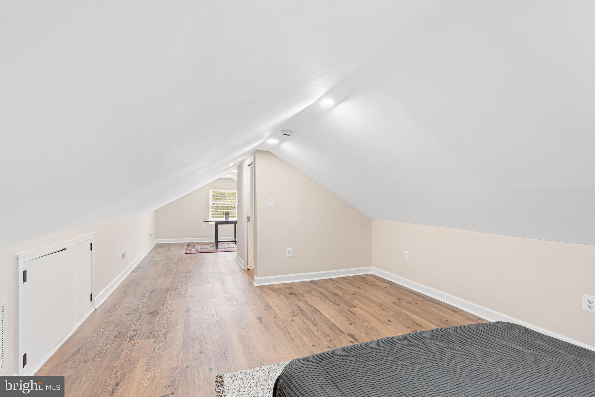 ESSEX - Residential