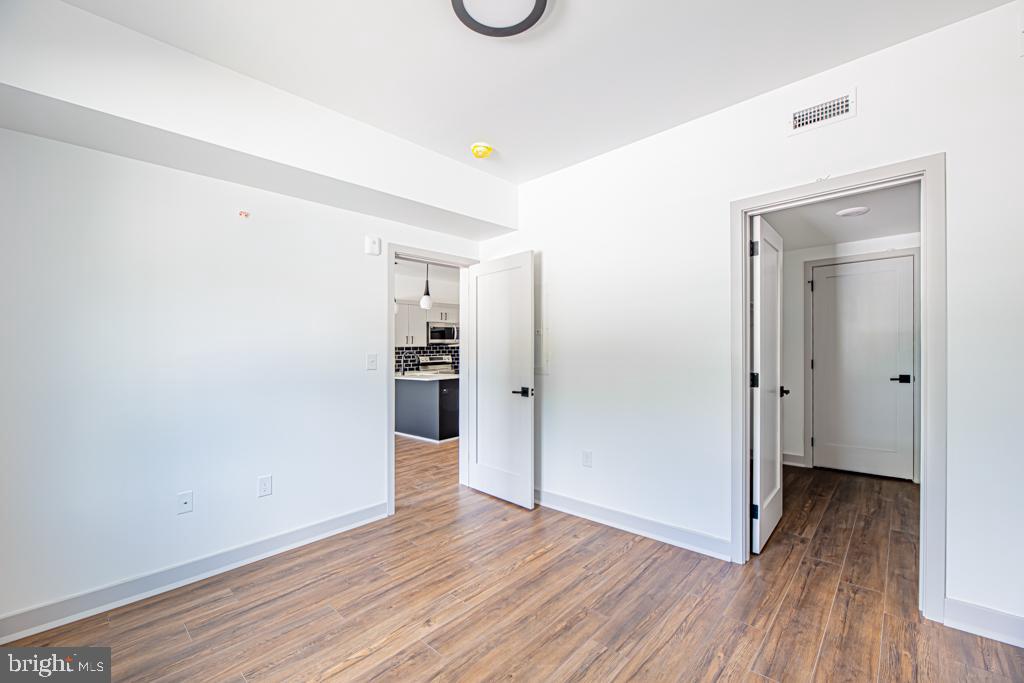ROXBOROUGH - Residential Lease