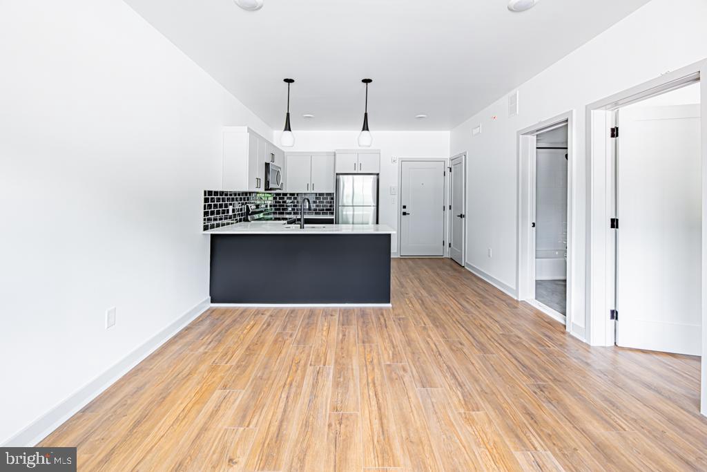 ROXBOROUGH - Residential Lease
