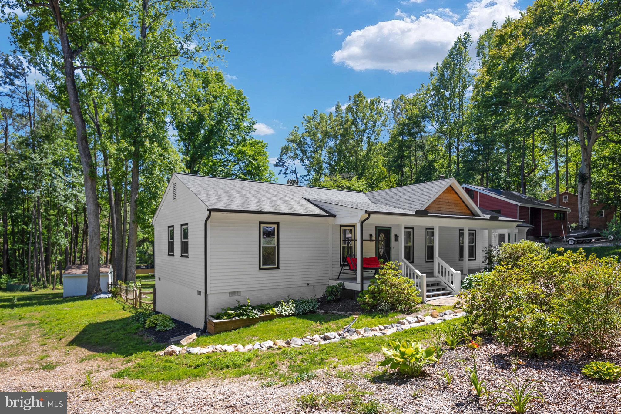 LAKE CAROLINE - Residential