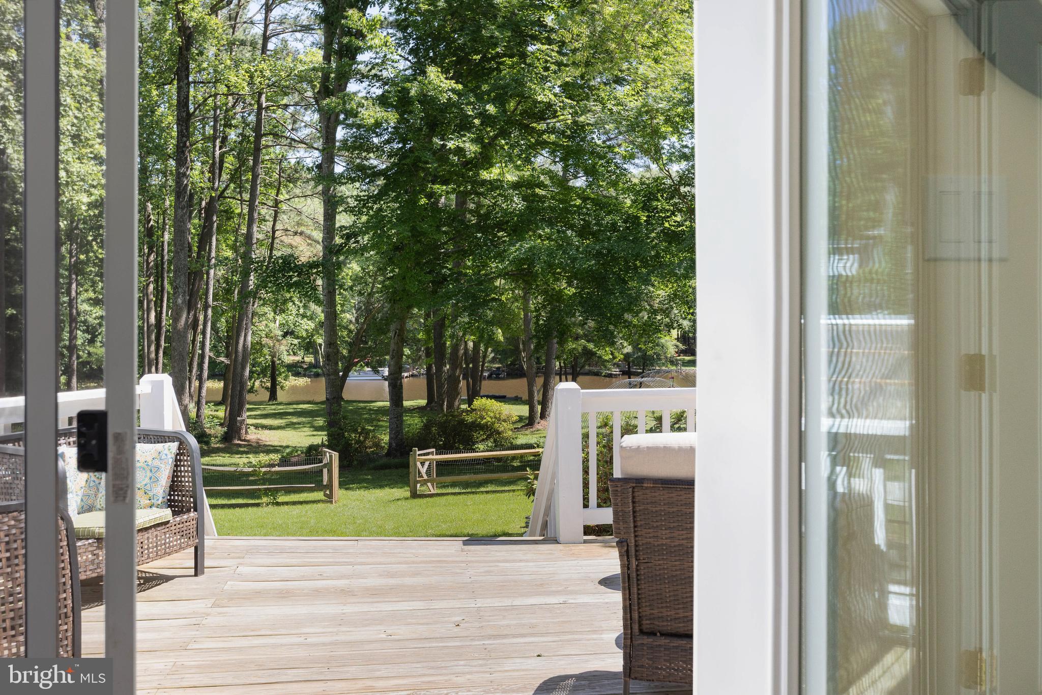 LAKE CAROLINE - Residential