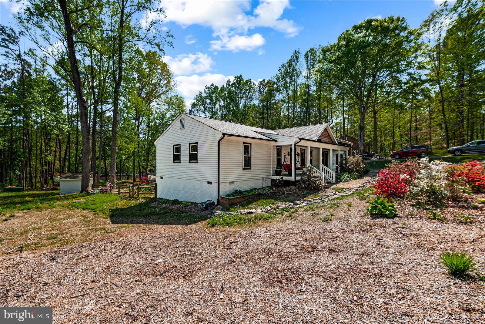 LAKE CAROLINE - Residential