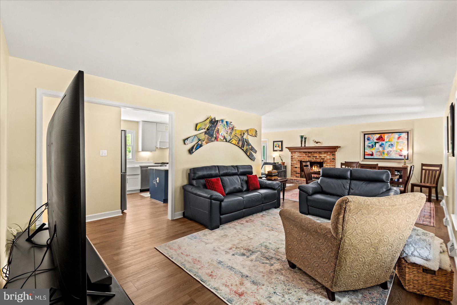 LAKE CAROLINE - Residential