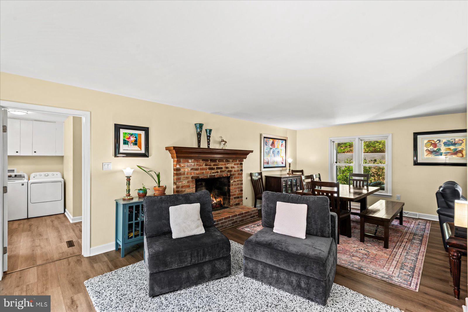 LAKE CAROLINE - Residential