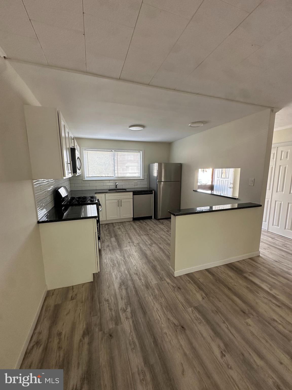 PHILADELPHIA (NORTHEAST) - Residential Lease