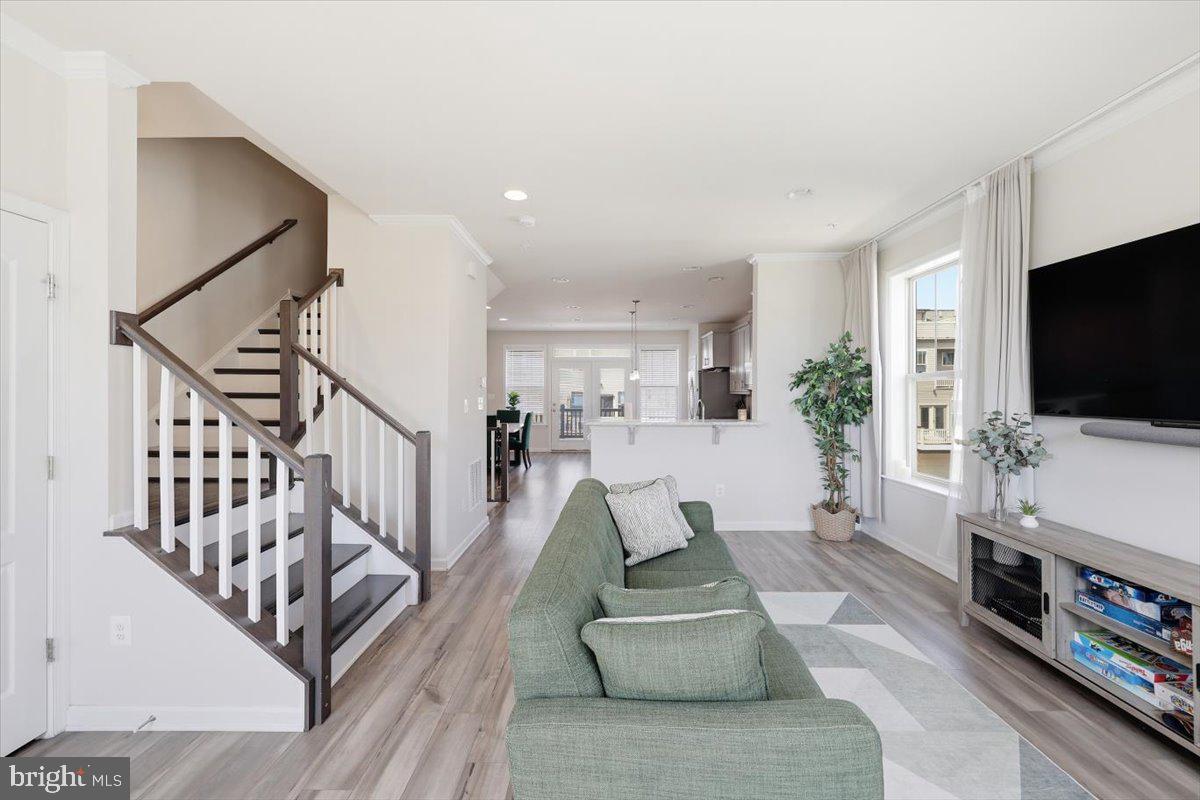 TUSCARORA CREEK - Residential