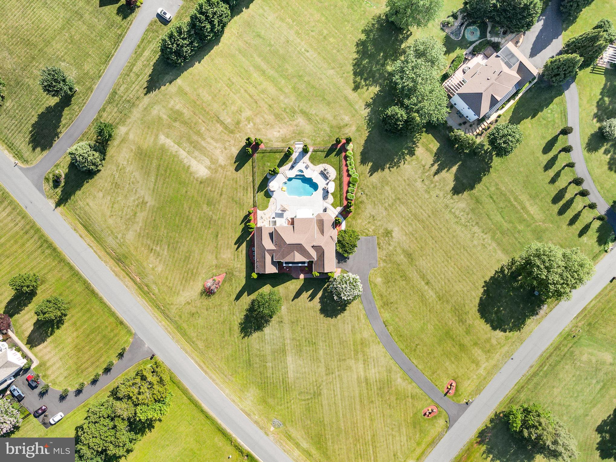 HUNTERS POND - Residential