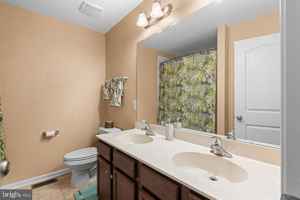 CARRIAGE HILL - Residential