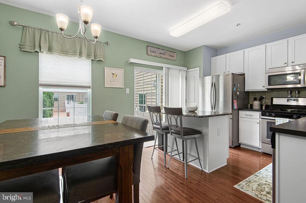 CARRIAGE HILL - Residential