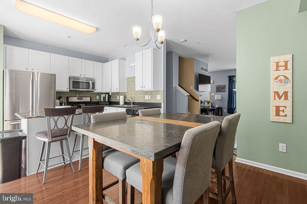 CARRIAGE HILL - Residential