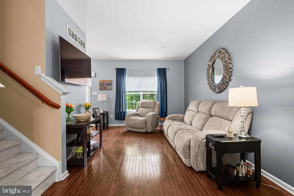 CARRIAGE HILL - Residential