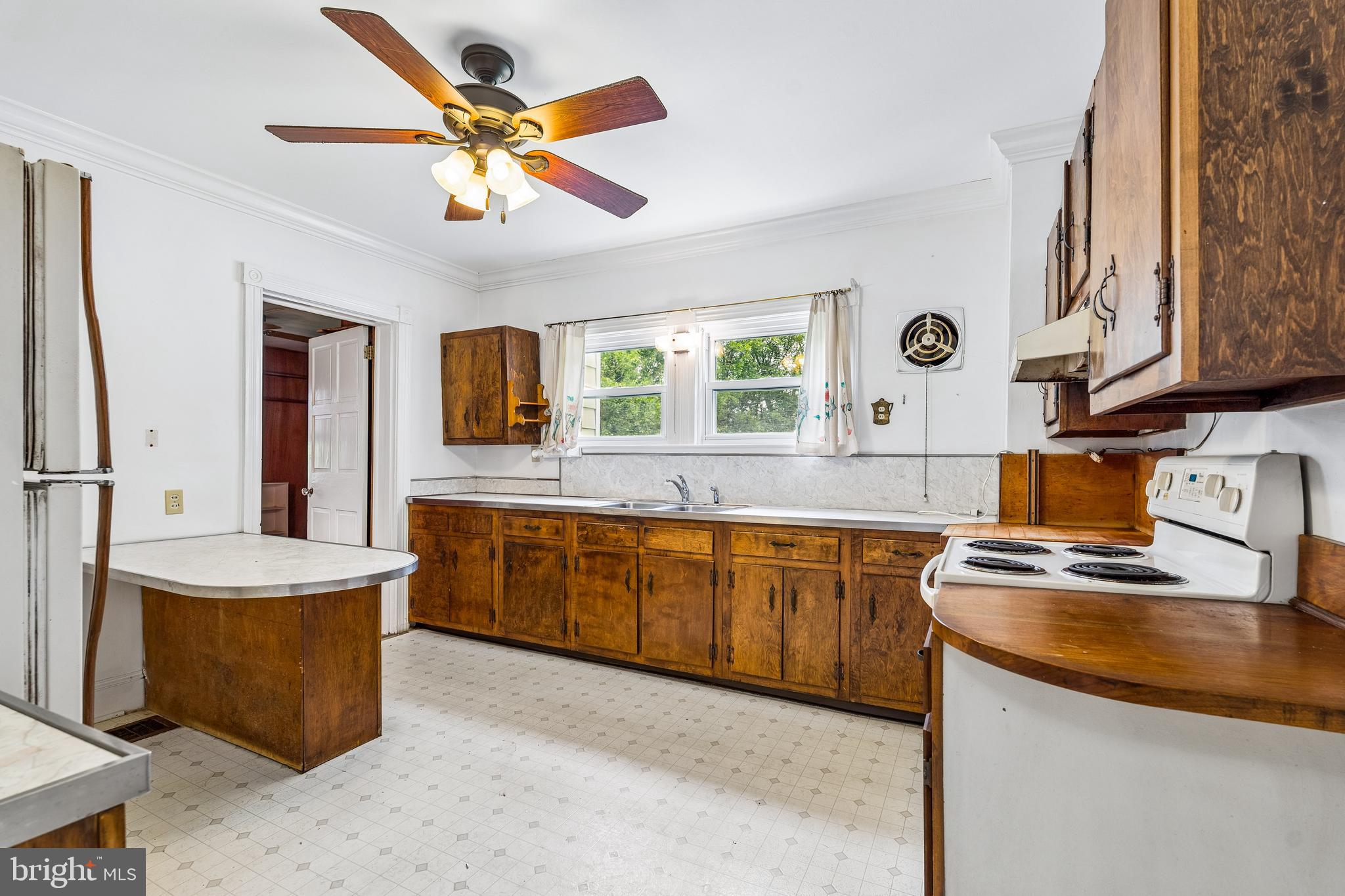 ELKTON HEIGHTS - Residential