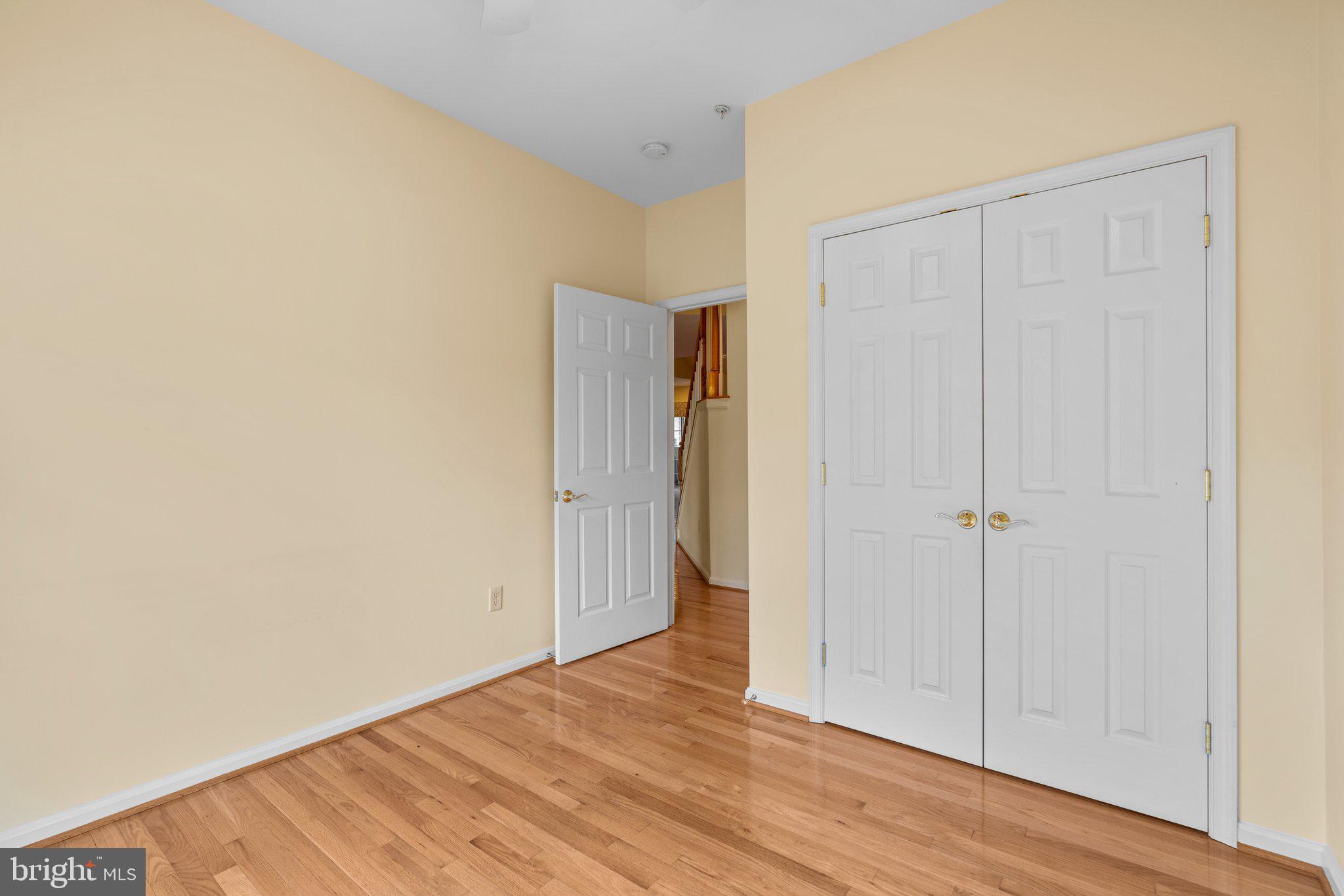 HICKORY CREST - Residential