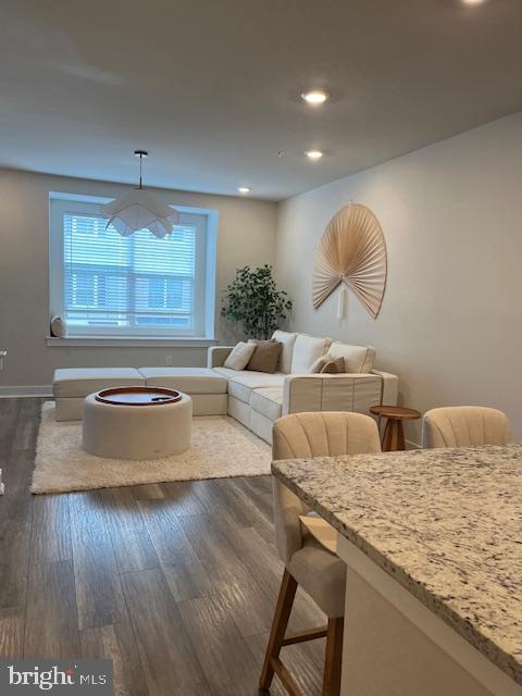 WATERSIDE - Residential