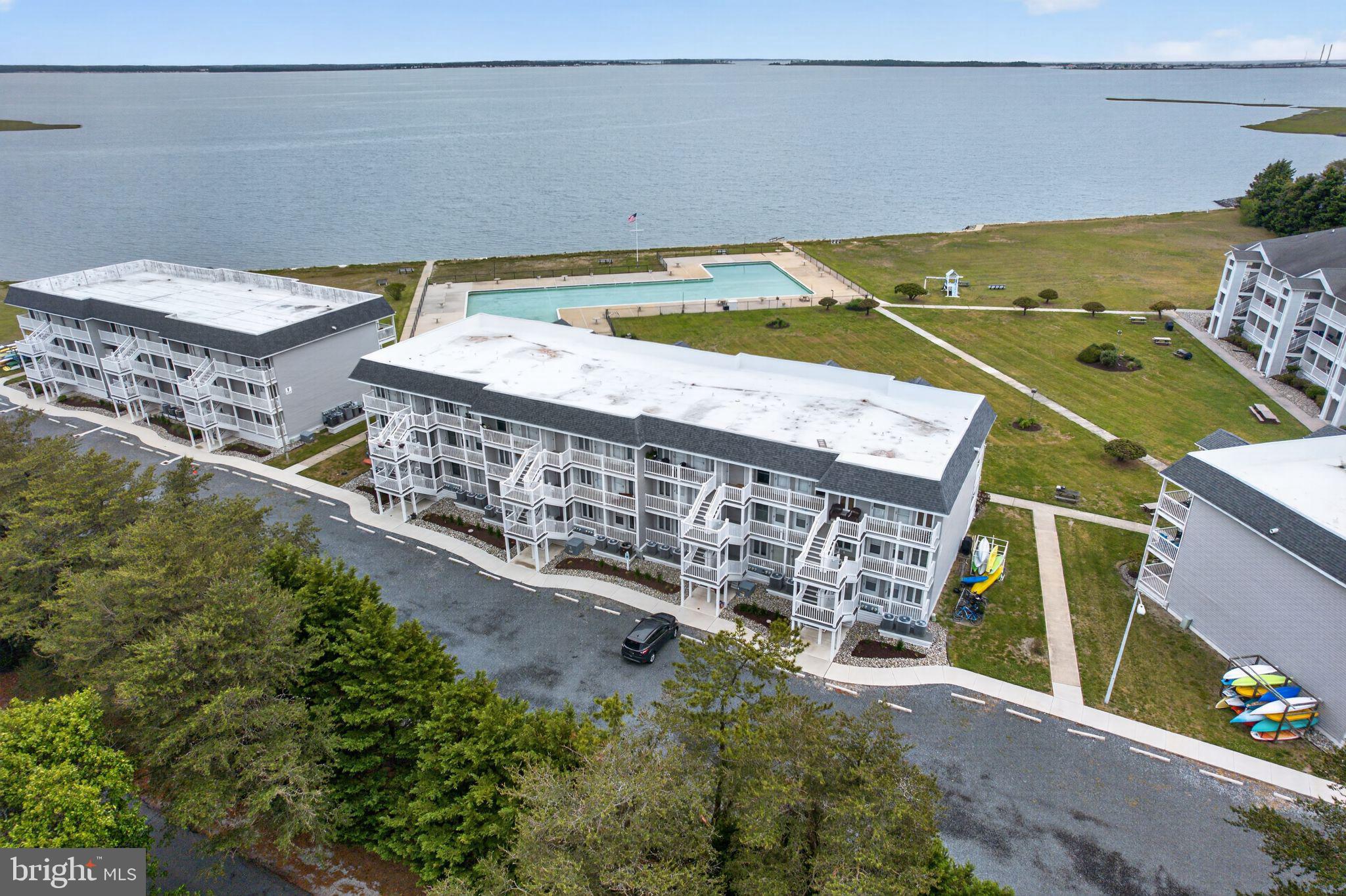 CEDAR SHORES - Residential