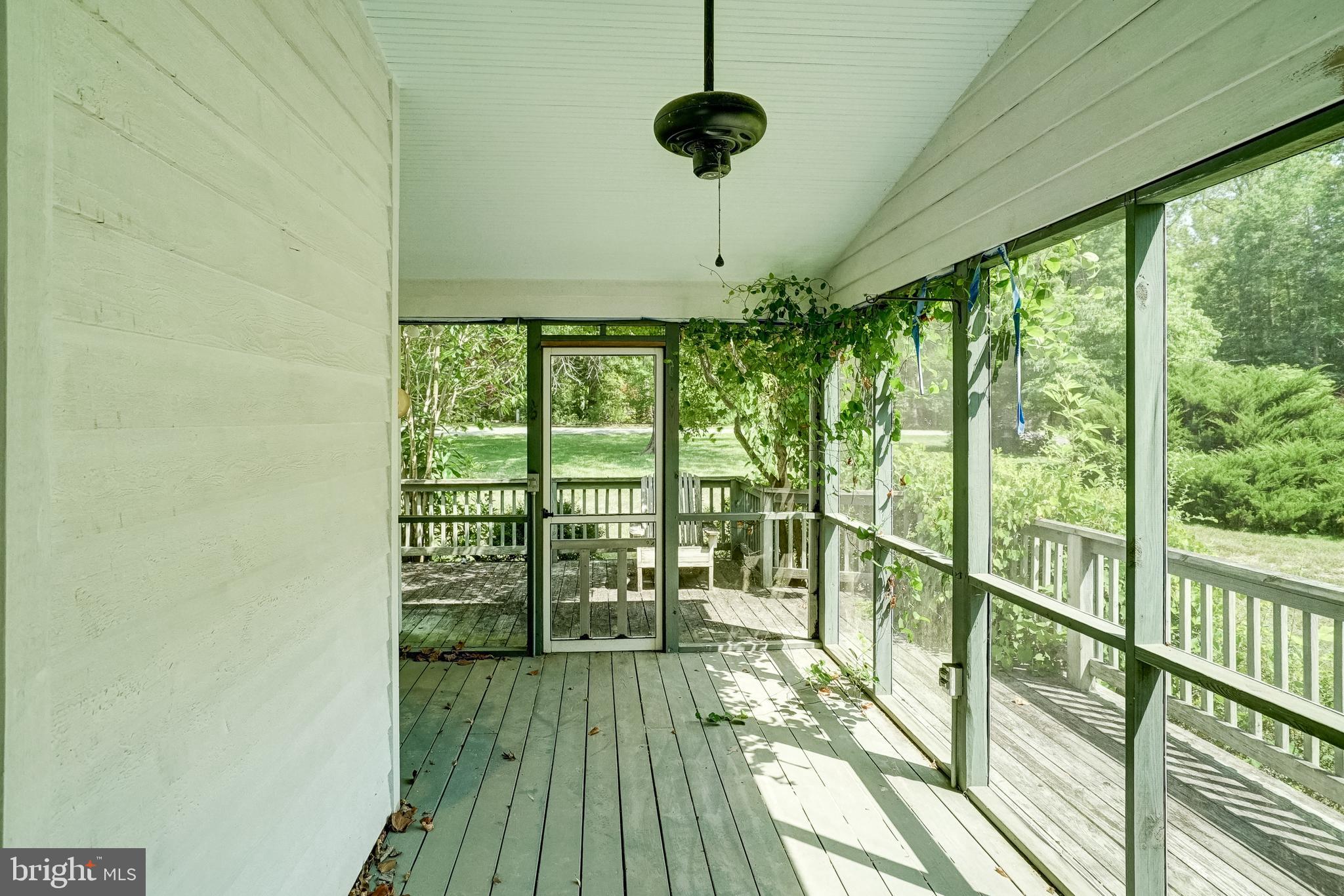 ROLLING WOODS - Residential