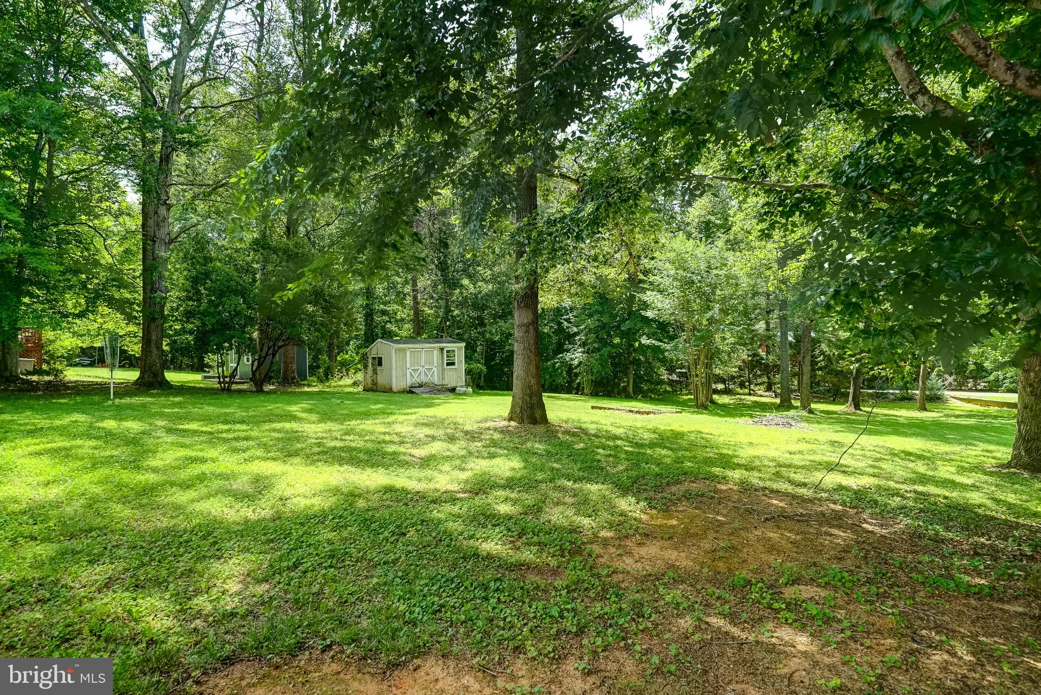 ROLLING WOODS - Residential