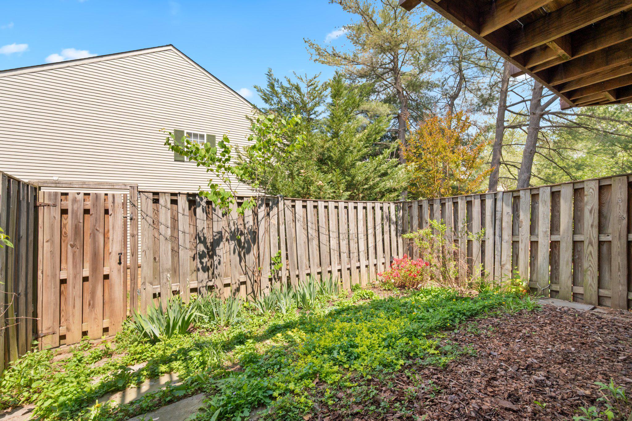 FOREST ESTATES - Residential