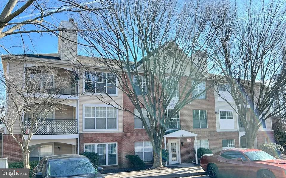 Welcome home to this gently used condo featuring 2 spacious bedrooms and 2 full bathrooms in a desirable Parkville community. This well-maintained unit offers comfortable living with a functional layout, generous natural light, and low-maintenance convenience perfect for first-time buyers, downsizers, or anyone seeking easy condo living.

The property is being sold in as-is condition, presenting a great opportunity to add your personal touches while enjoying a home that has been well cared for. Conveniently located near shopping, restaurants, and major commuter routes for easy access throughout the area.  Lease option will be considered. 

Don’t miss your chance to own this charming condo in a great location!