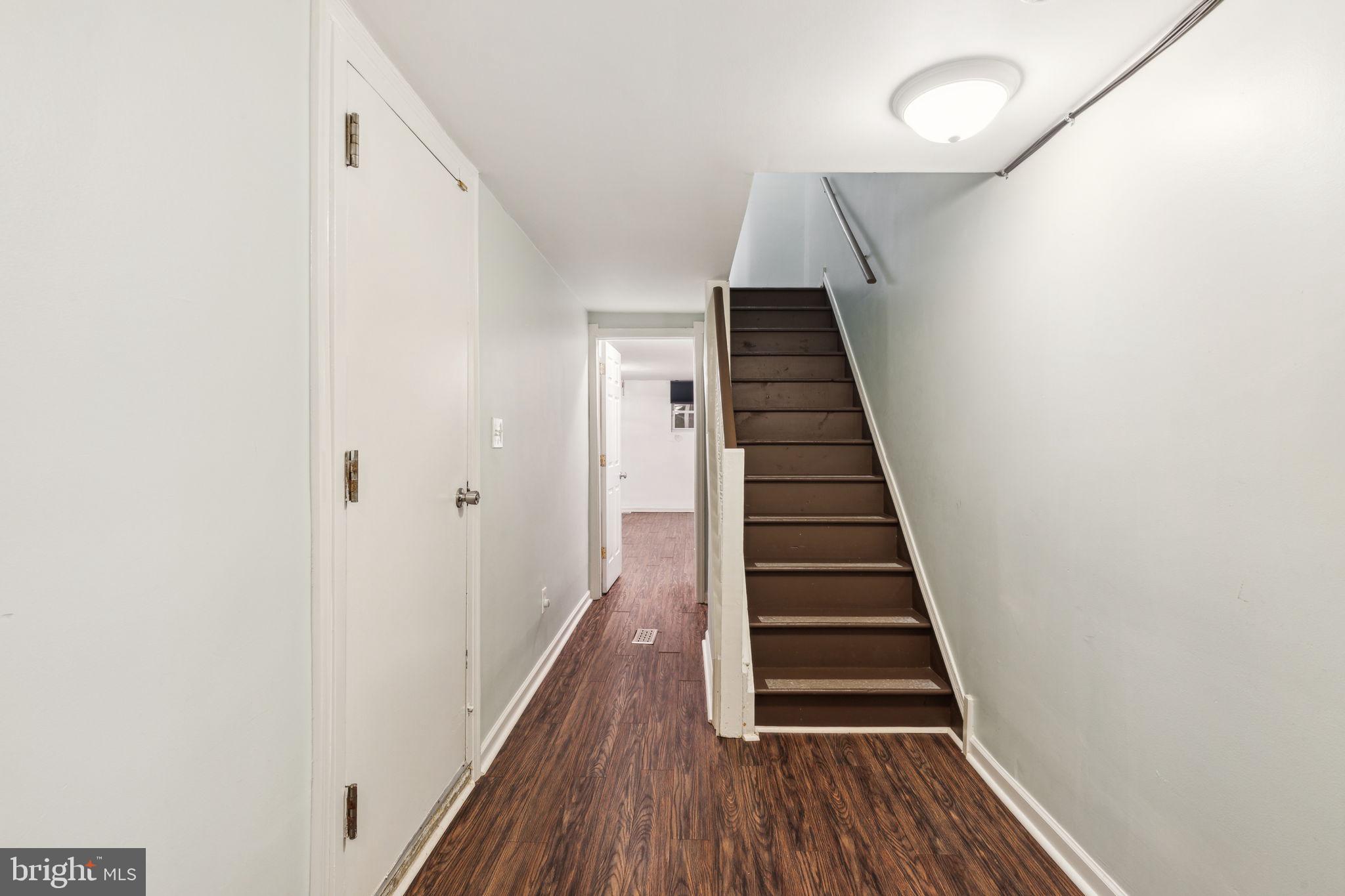FAIRMOUNT - Residential