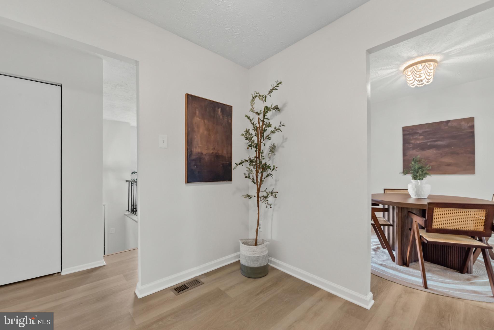 CARROLLTOWNE - Residential