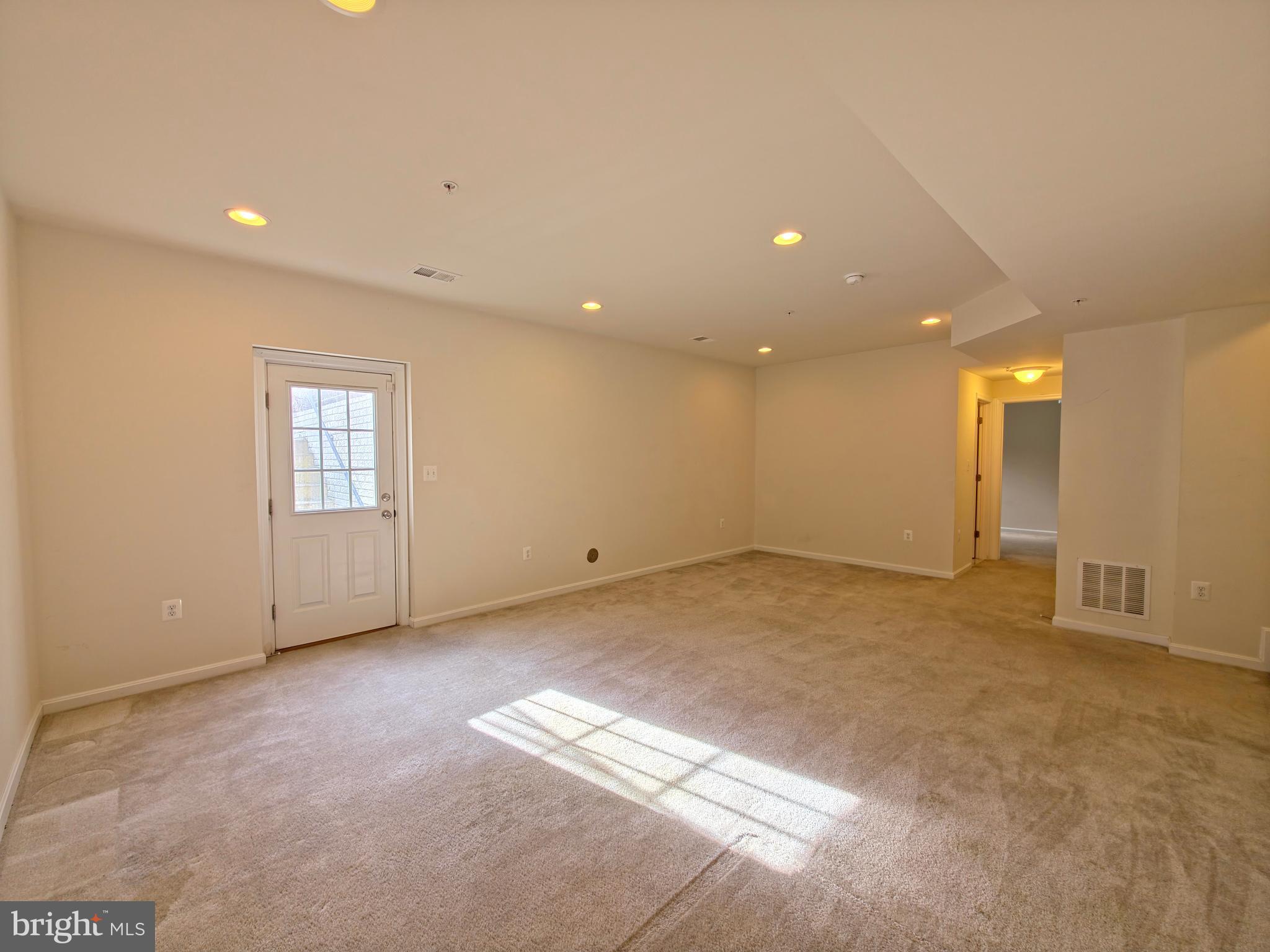 PINEY GROVE ESTATES - Residential