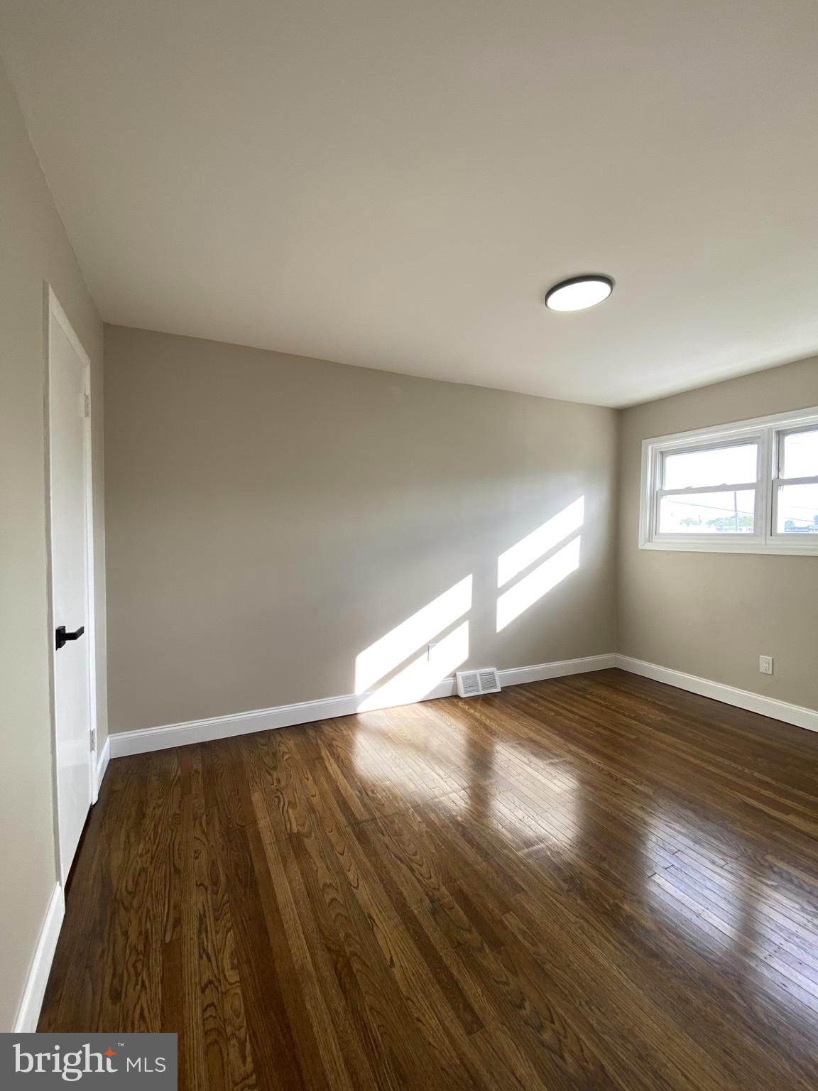 PARKWOOD - Residential