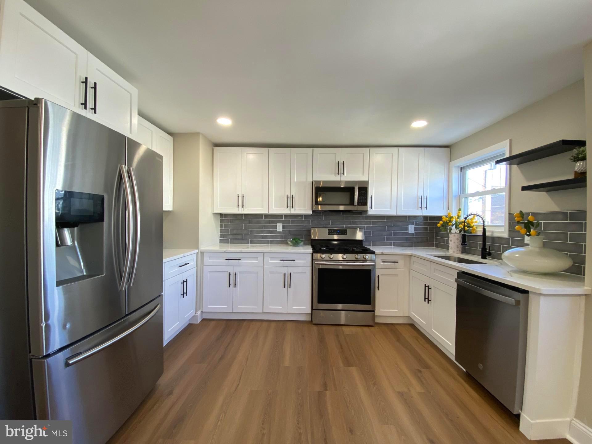 PARKWOOD - Residential