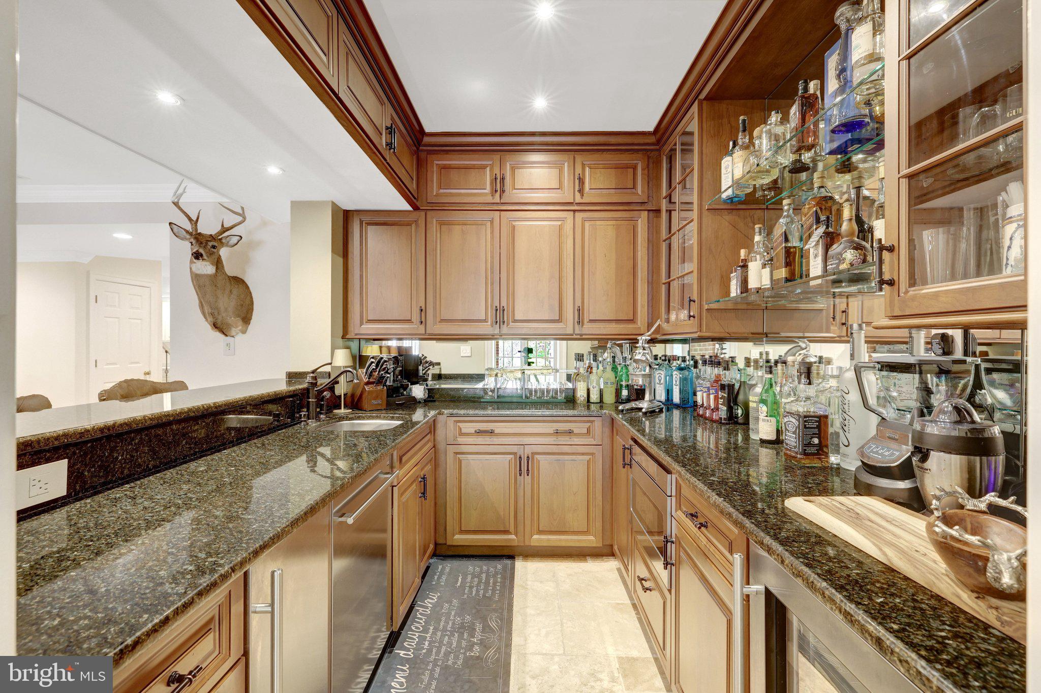 FALCON RIDGE - Residential