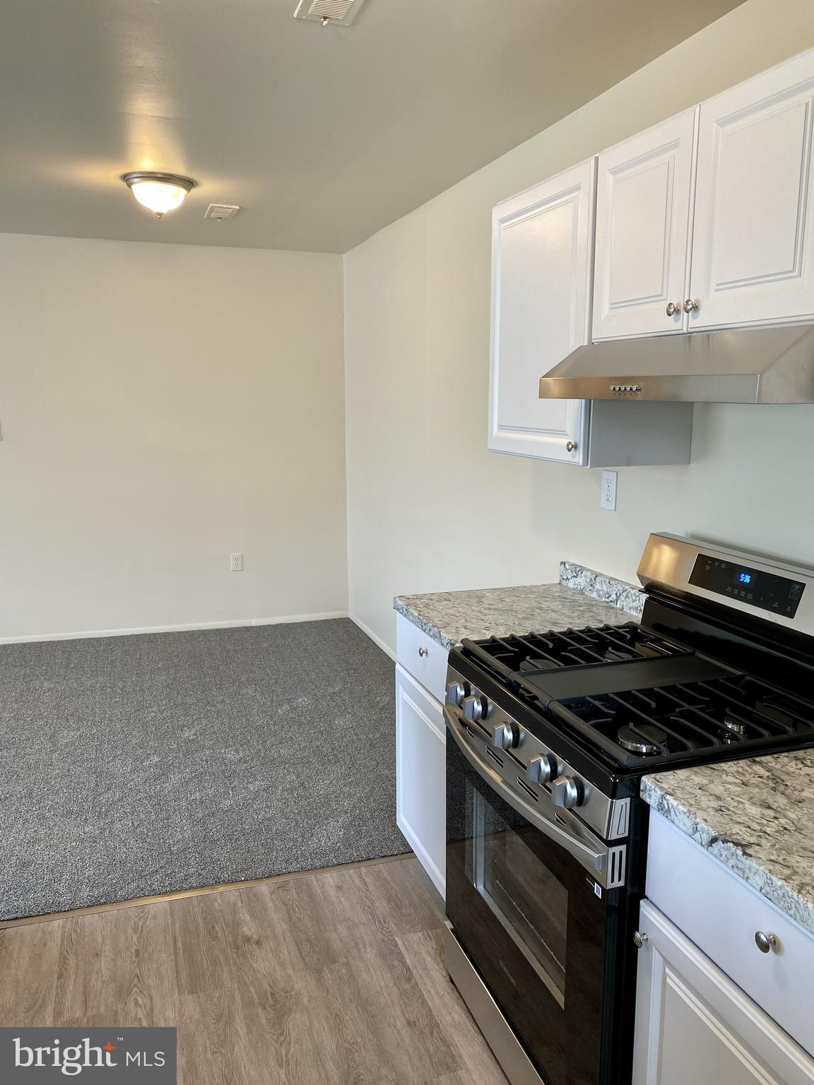 EDGEWATER VILLAGE - Residential