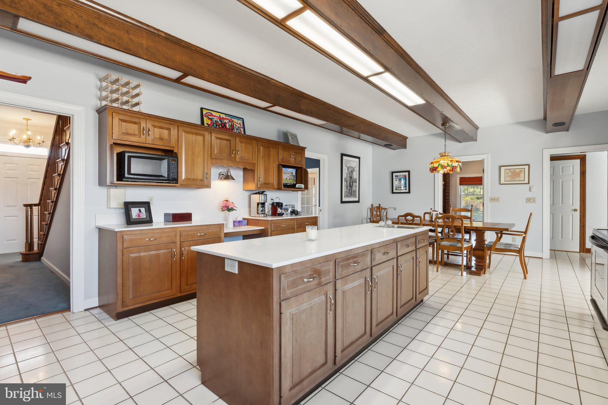 RAGGED POINT - Residential