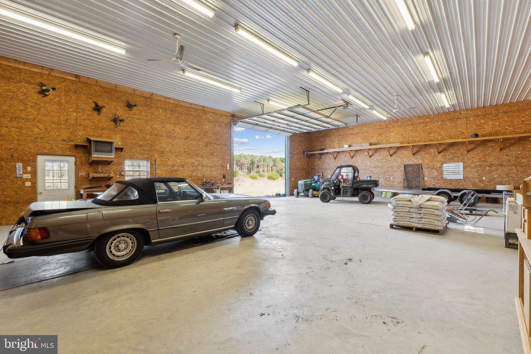 RAGGED POINT - Residential