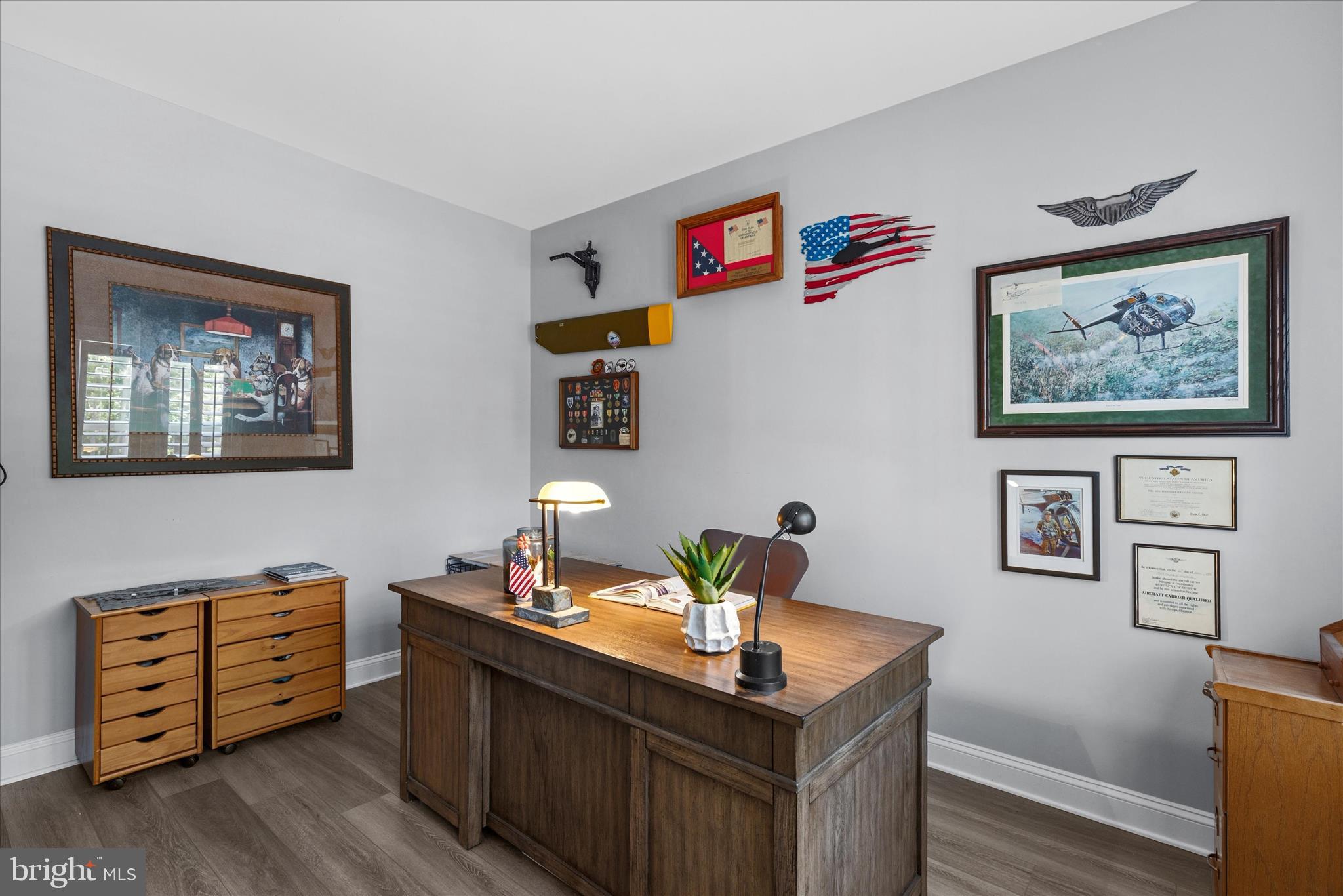 BAY COLONY - Residential