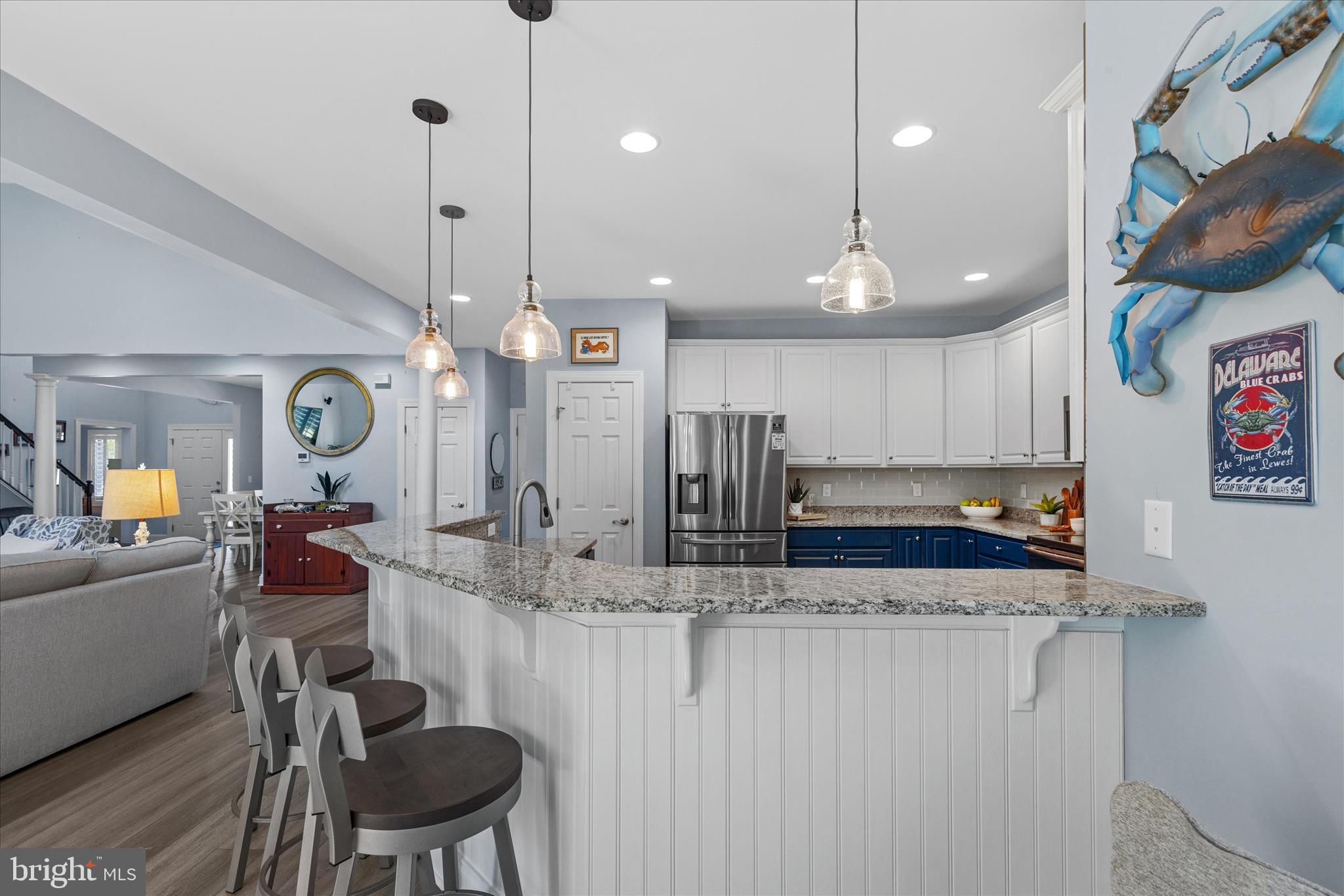 BAY COLONY - Residential