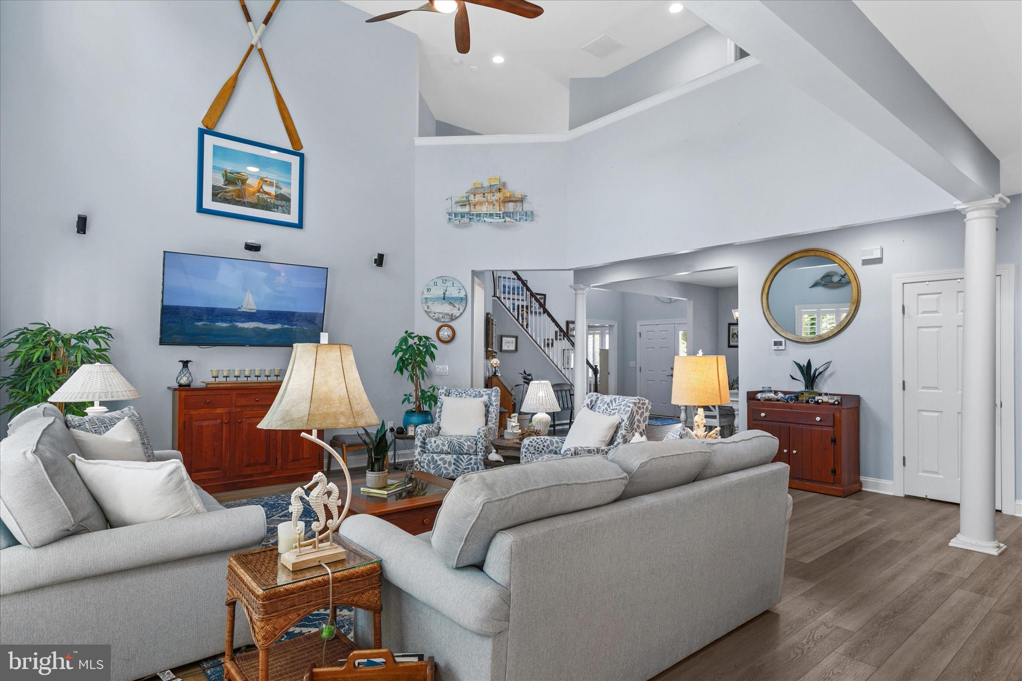 BAY COLONY - Residential
