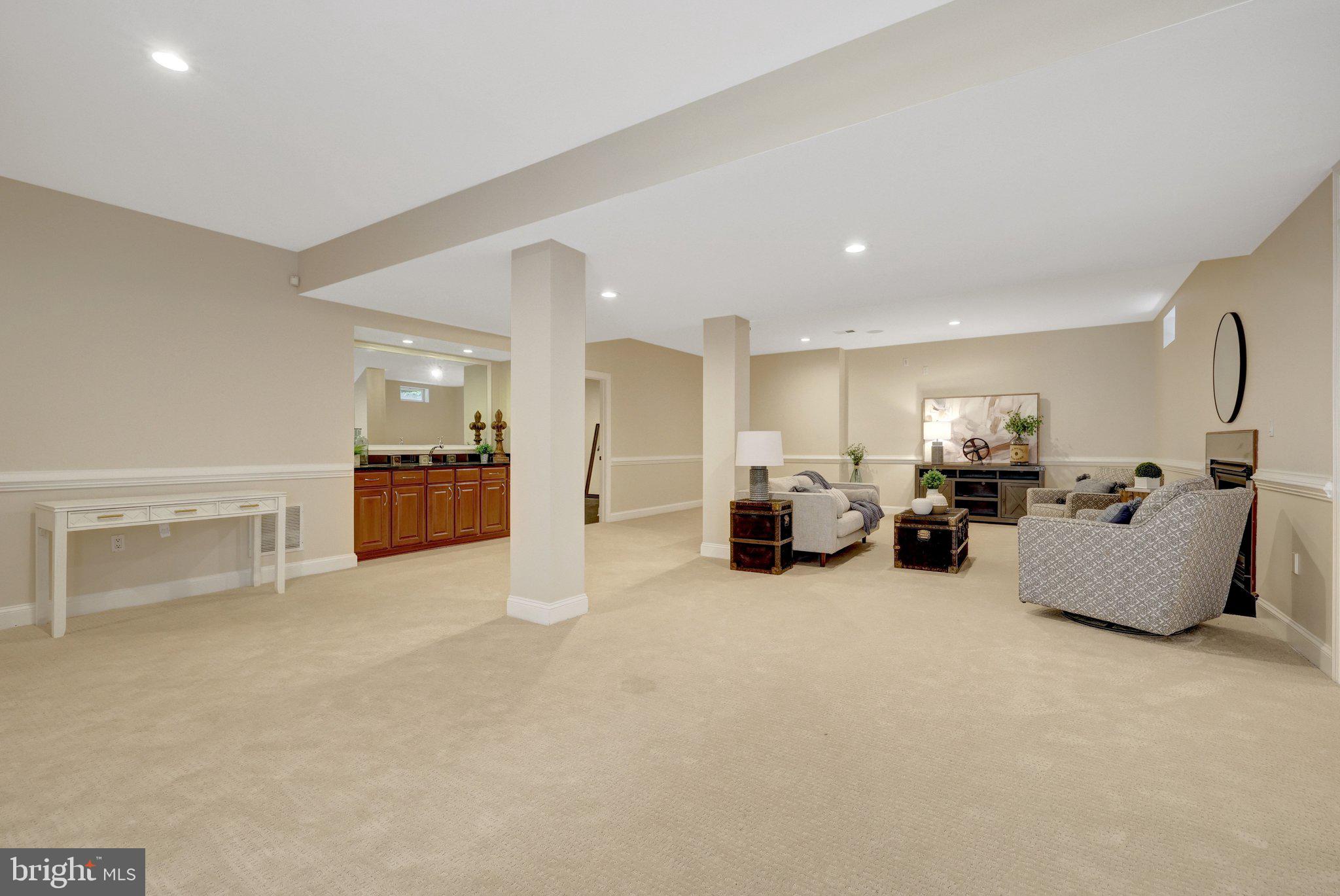 MADRILLON FARMS - Residential