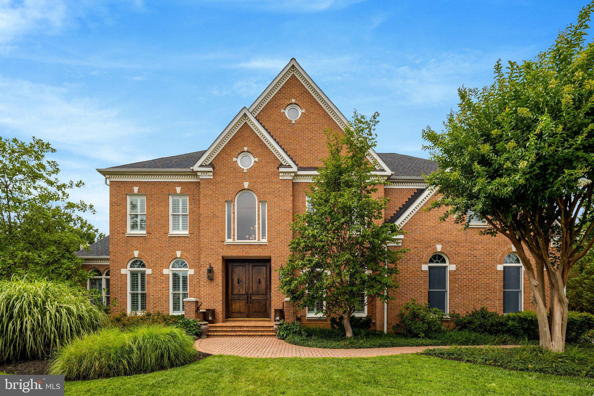 MADRILLON FARMS - Residential