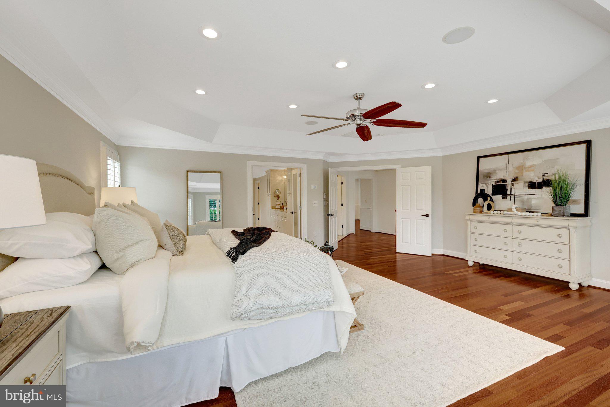 MADRILLON FARMS - Residential