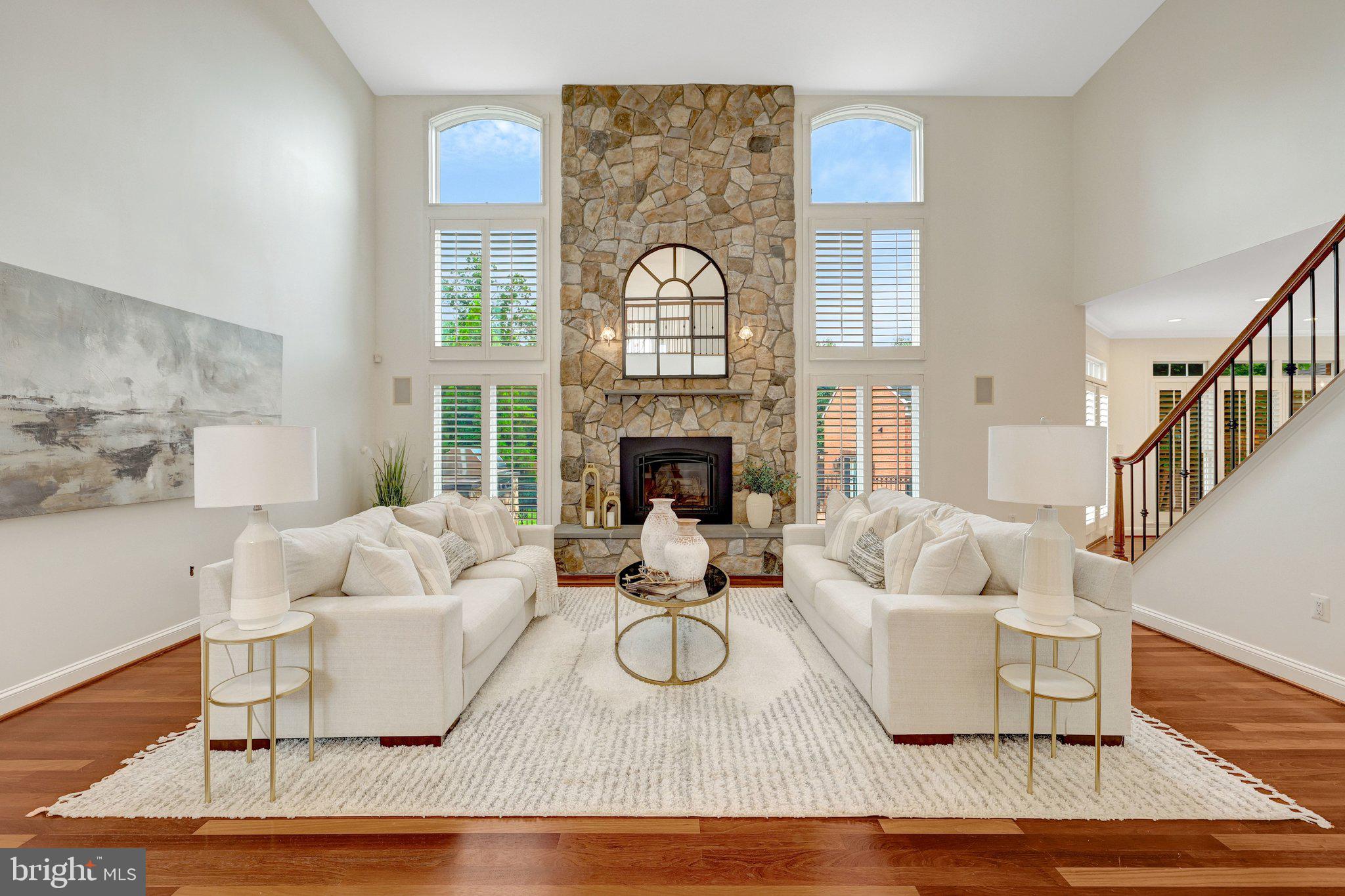 MADRILLON FARMS - Residential
