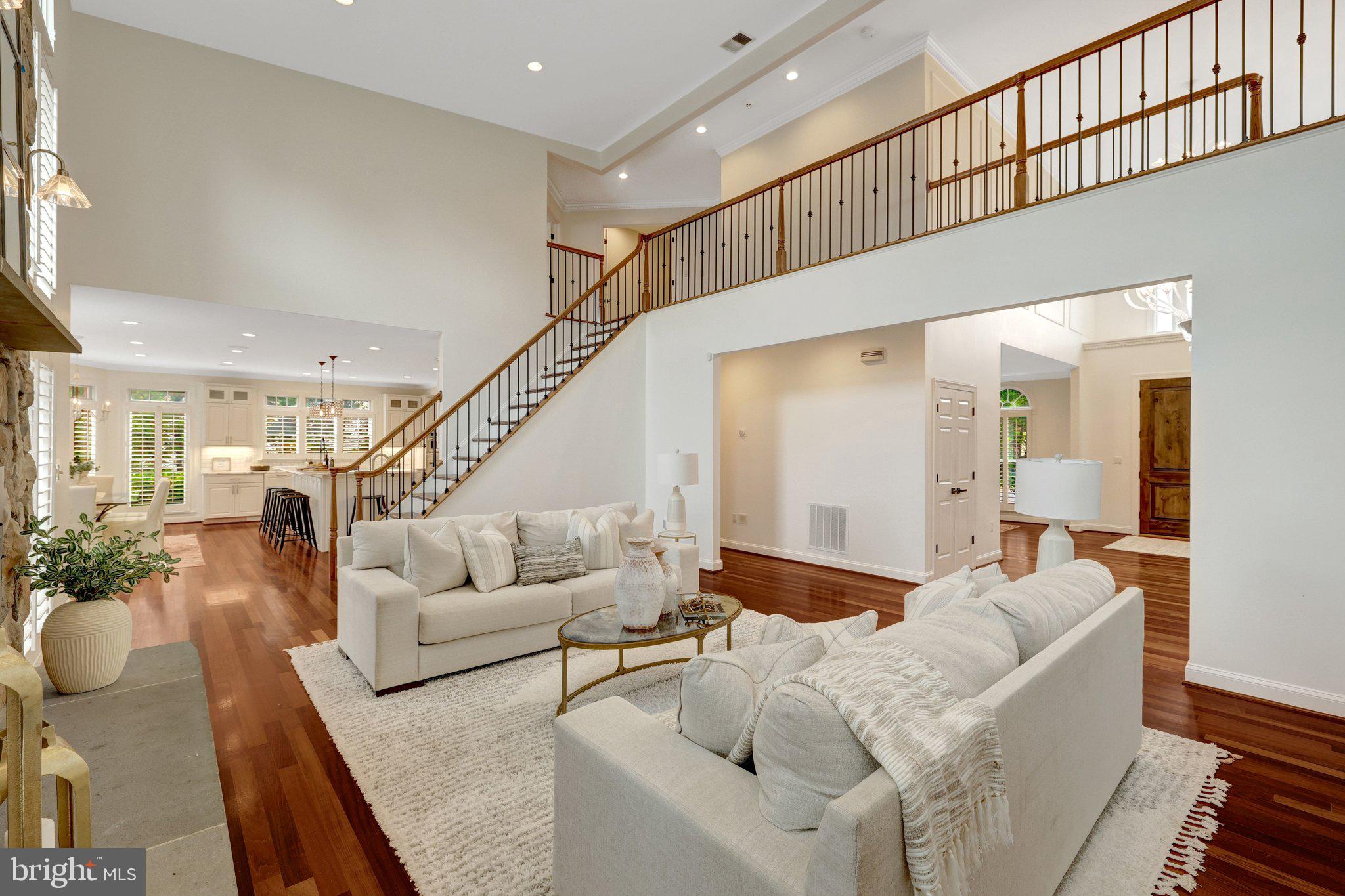 MADRILLON FARMS - Residential