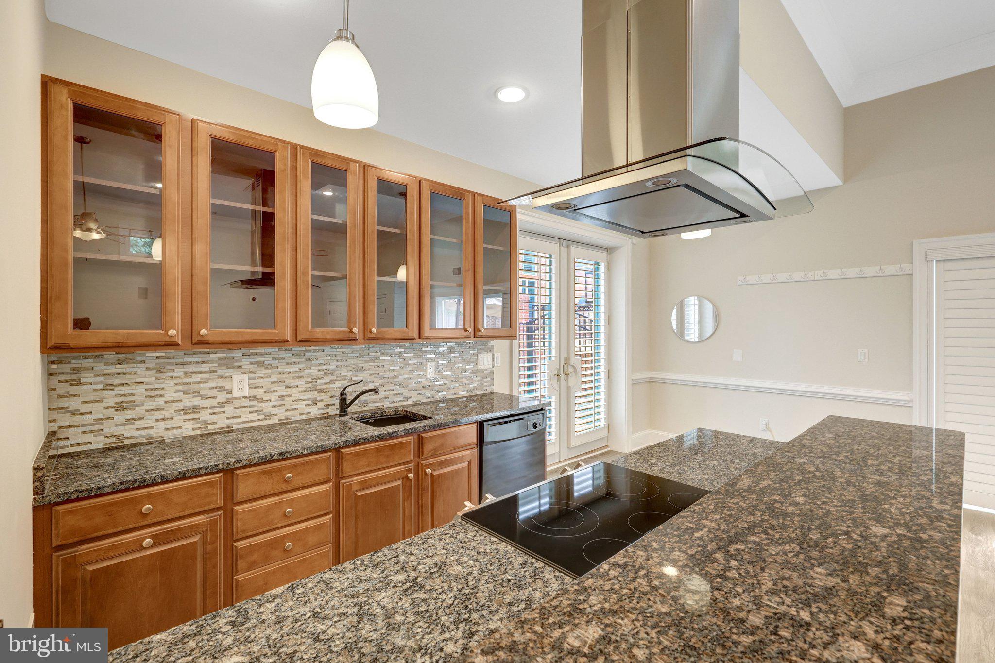 MADRILLON FARMS - Residential
