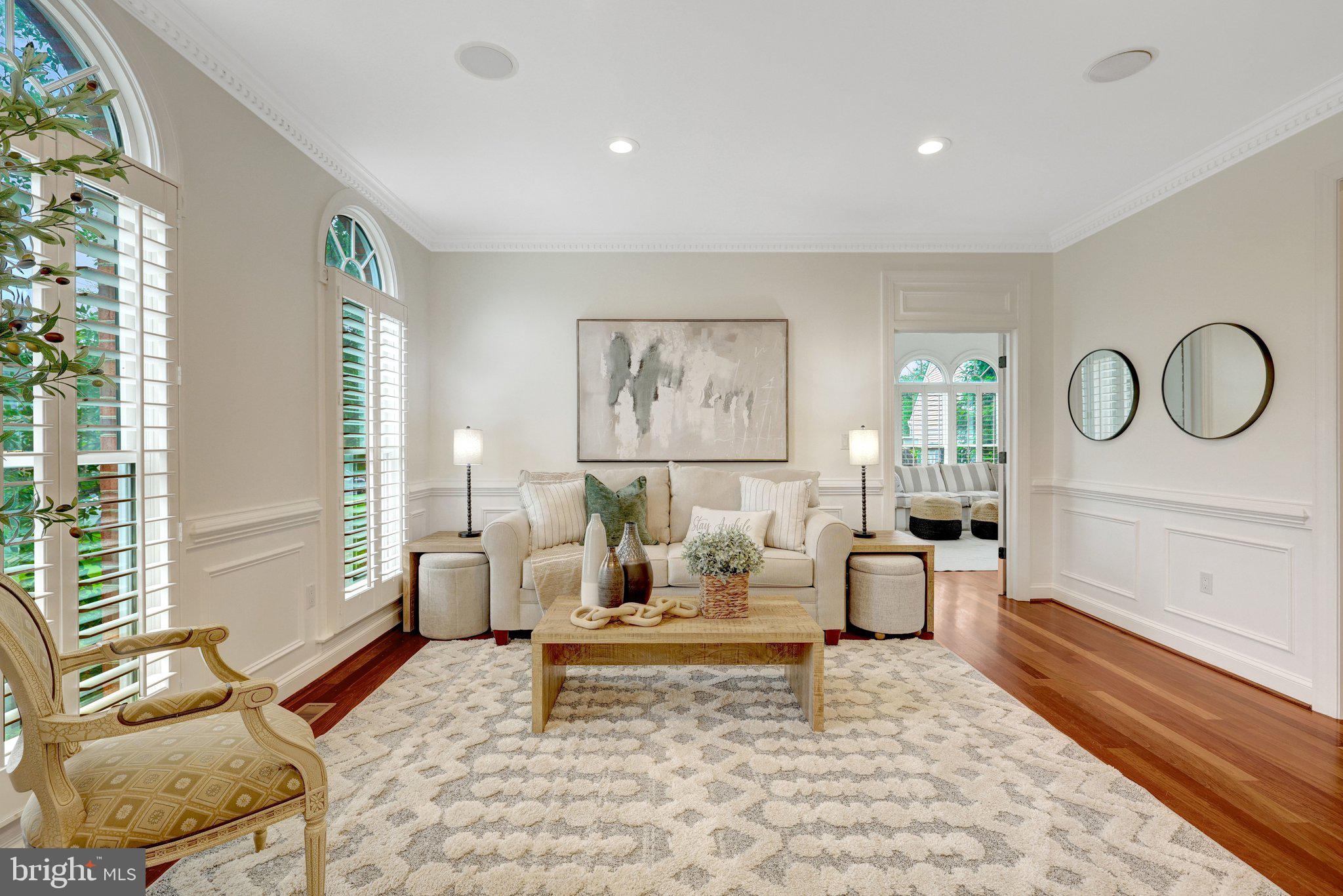 MADRILLON FARMS - Residential