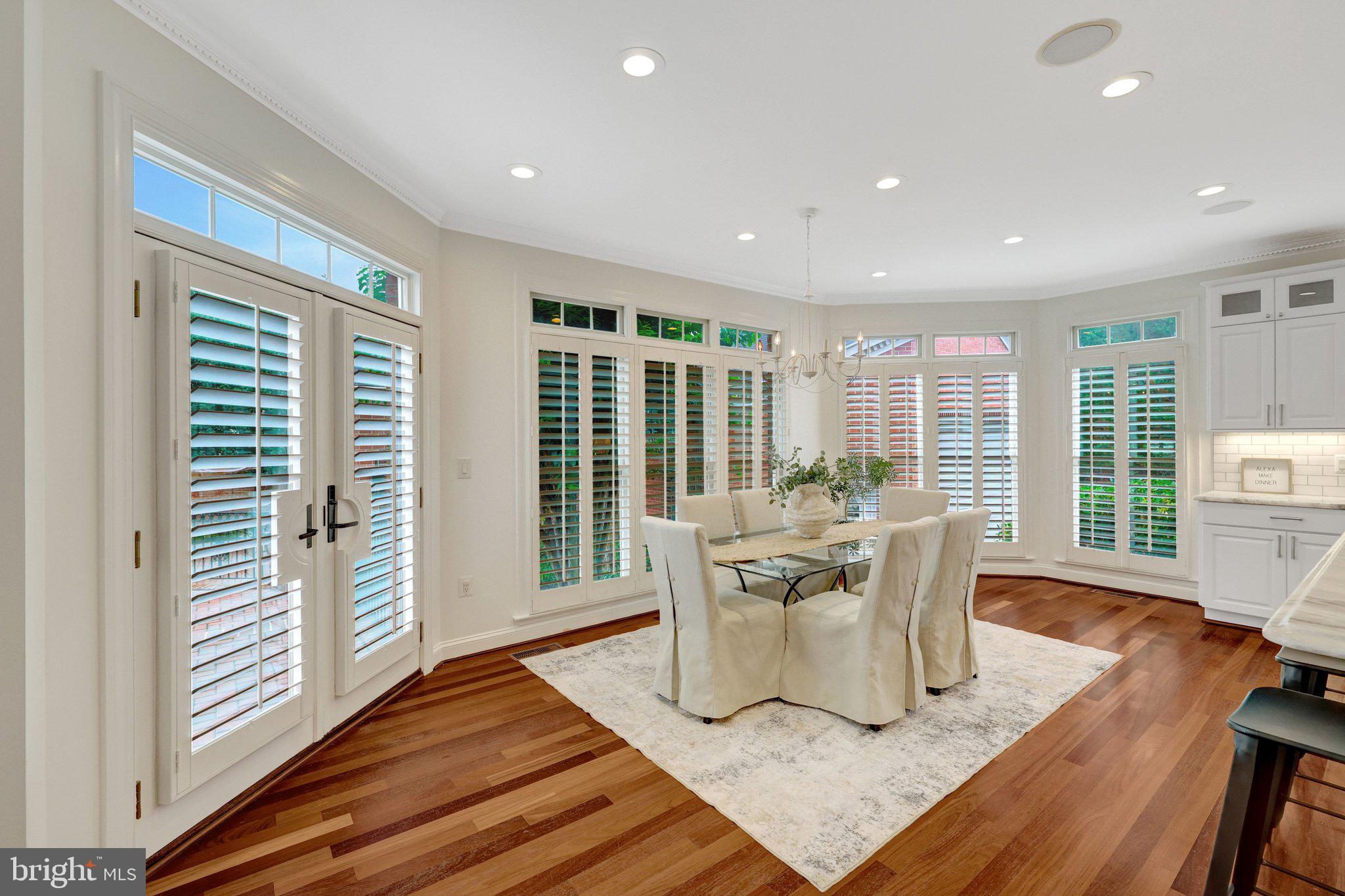 MADRILLON FARMS - Residential