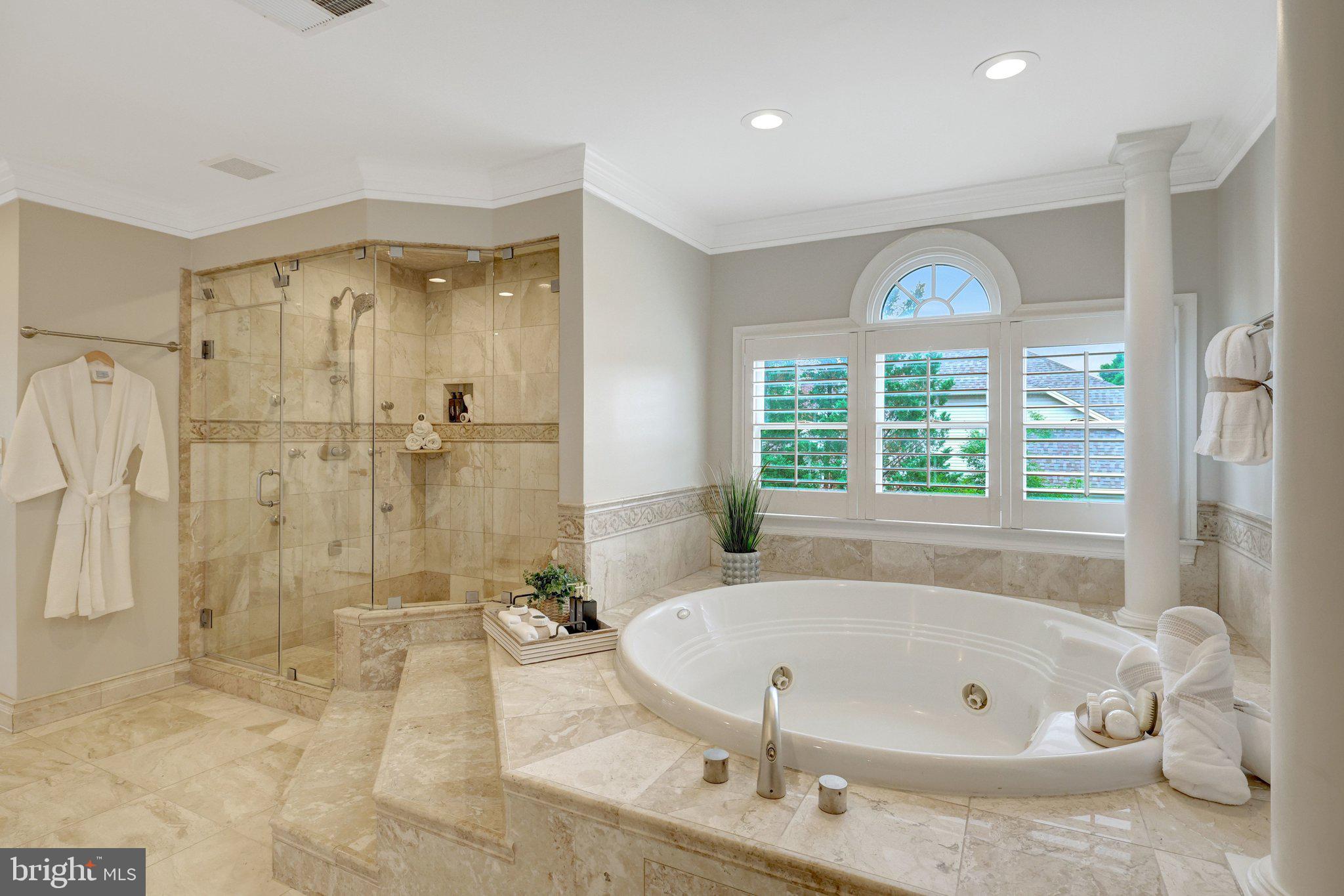 MADRILLON FARMS - Residential