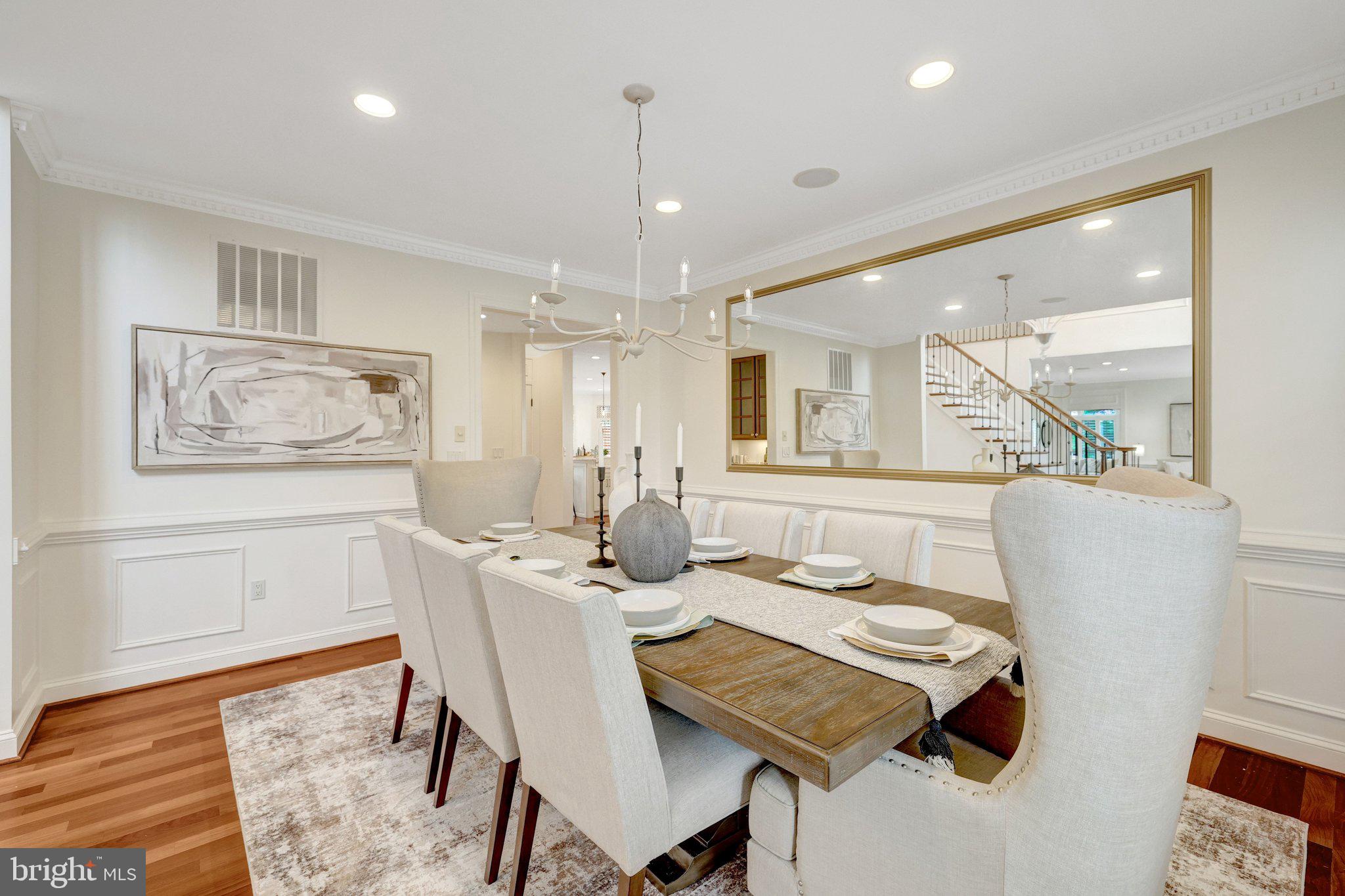 MADRILLON FARMS - Residential